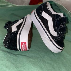 OLD SKOOL VANS